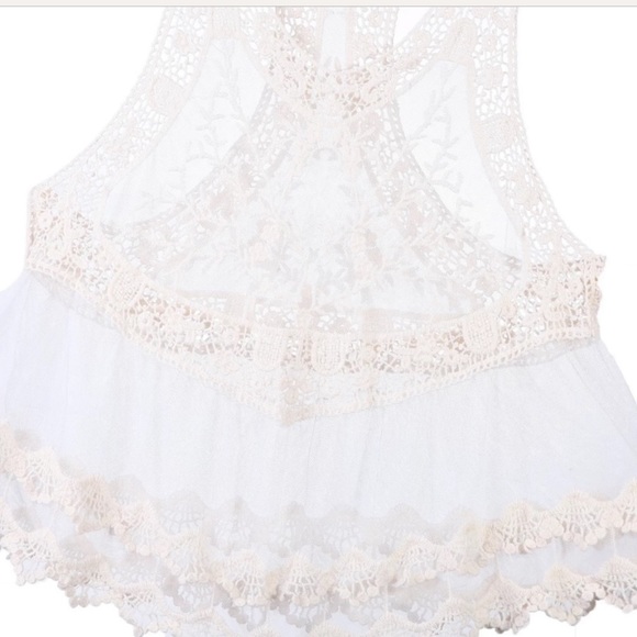 Ivory Lace Boho Crochet Tank Top - Picture 8 of 12